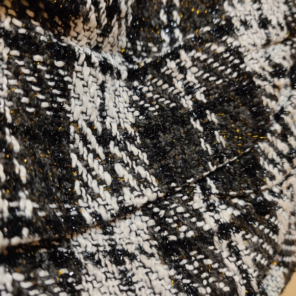 Spring / Fall Mini Skirt - Picture 9 of 13